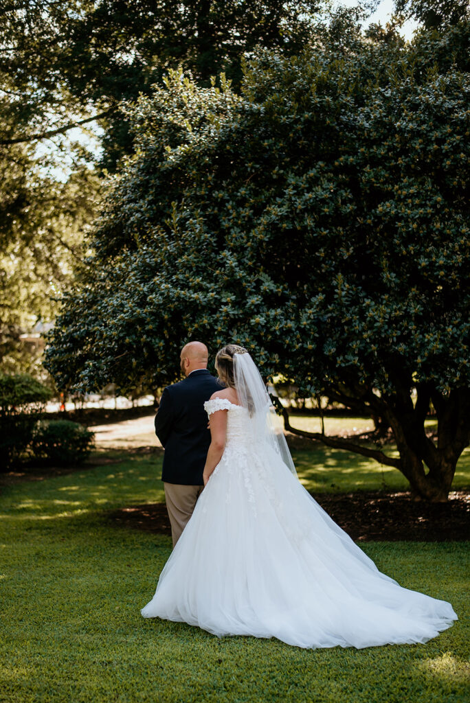 father of the bride reacting to his daughter