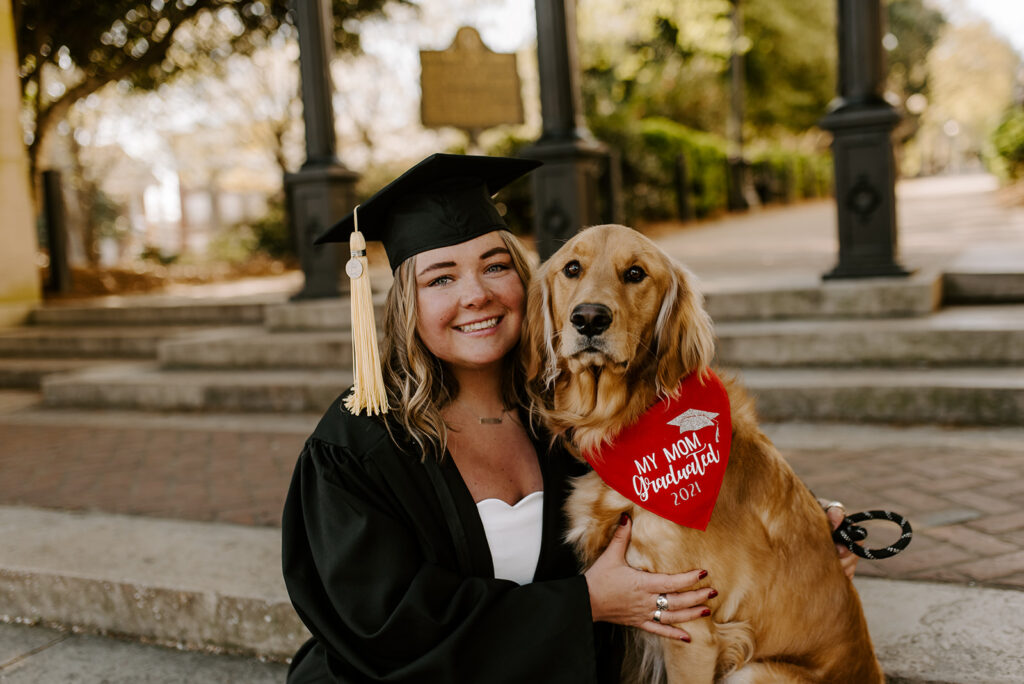 uga grad at the arch